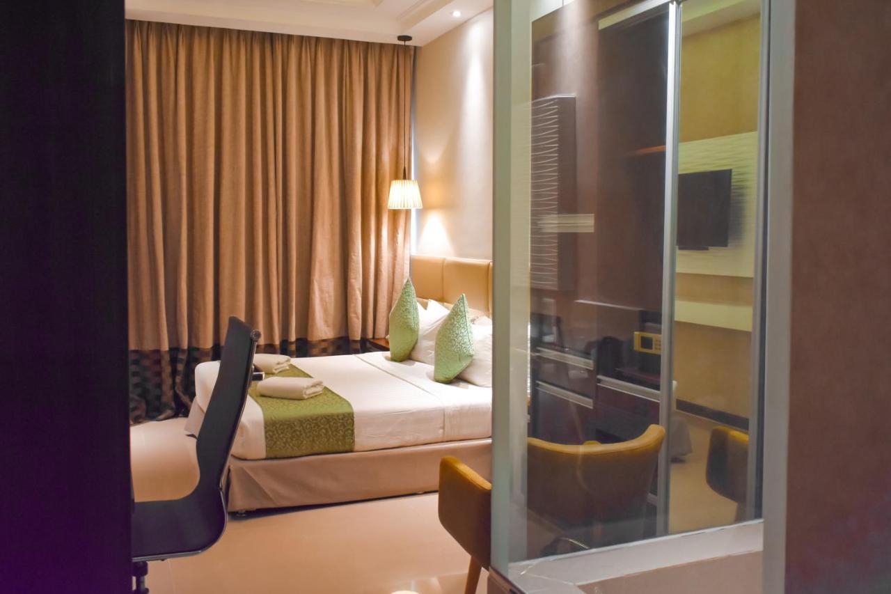 Mg Grand Hotel Olongapo Eksteriør billede
