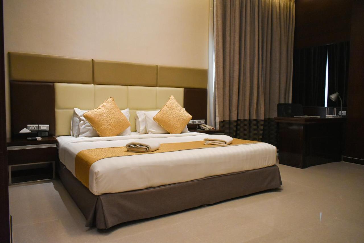 Mg Grand Hotel Olongapo Eksteriør billede